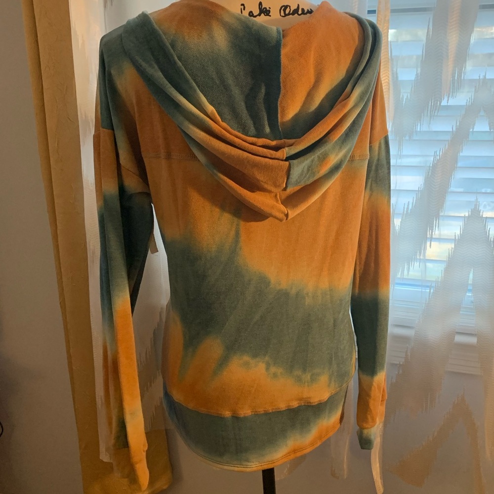 ๐ฆ๐ฆHopely Loose-Fitting Tye Dye Hooded Sweatshirt SZ Large Boutique New๐ฆ๐ฆ - Picture 2 of 6